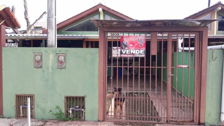 CASA NO BAIRRO SETE