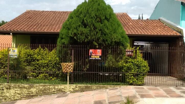 CASA A 5 MINUTOS DO CENTRO DE SAPUCAIA