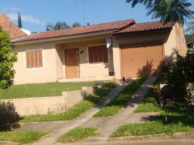 #1361 - Casa para Venda em Sapucaia do Sul - RS - 1