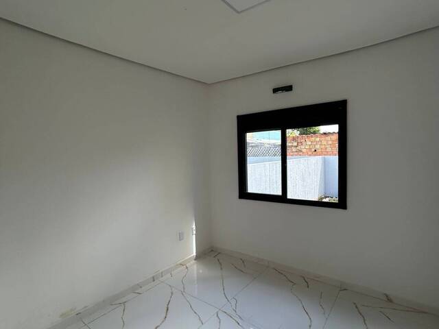 Casa para Venda em Esteio - 5