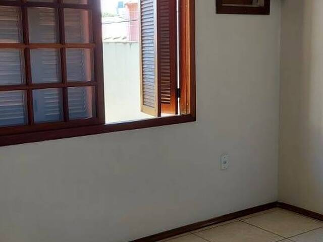 Casa para Venda em Sapucaia do Sul - 5