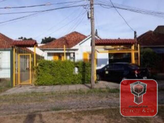 #1711 - Casa para Venda em Porto Alegre - RS - 1