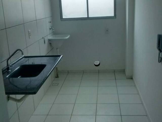 #655 - Apartamento para Venda em Sapucaia do Sul - RS - 3