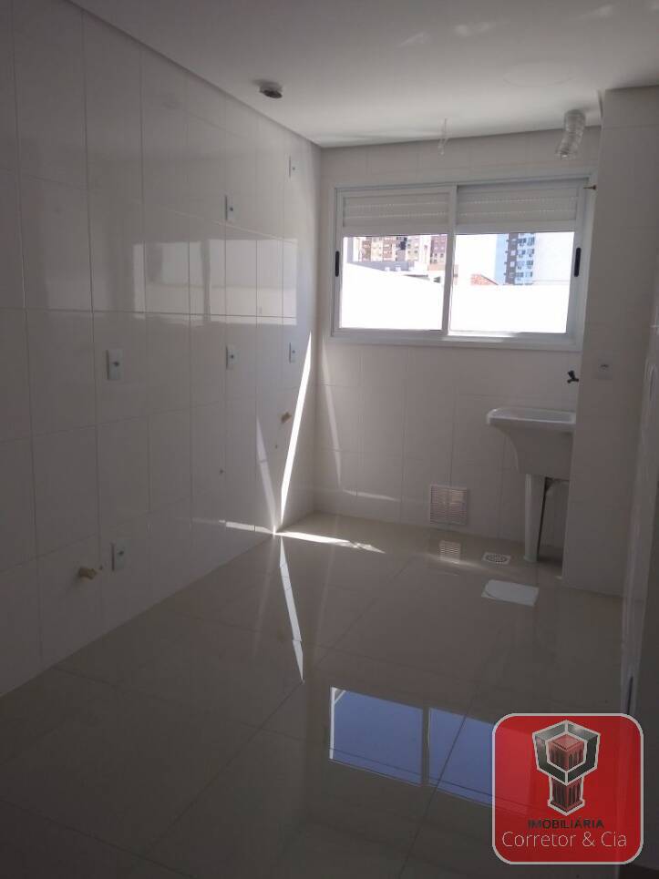 APARTAMENTO DE 03 DORMITÓRIOS EM PORTO ALEGRE