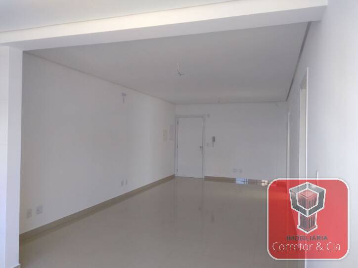 APARTAMENTO DE 03 DORMITÓRIOS EM PORTO ALEGRE
