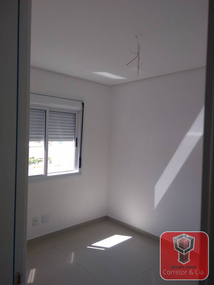 APARTAMENTO DE 03 DORMITÓRIOS EM PORTO ALEGRE