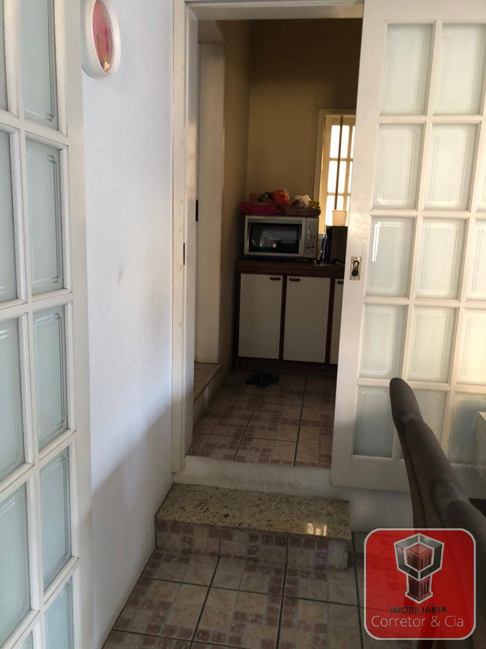 VENDE-SE LINDA CASA NO BAIRRO: PARAISO