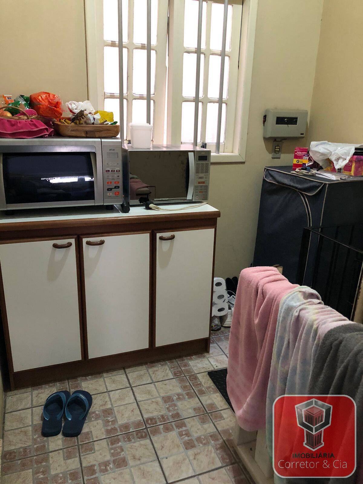 VENDE-SE LINDA CASA NO BAIRRO: PARAISO
