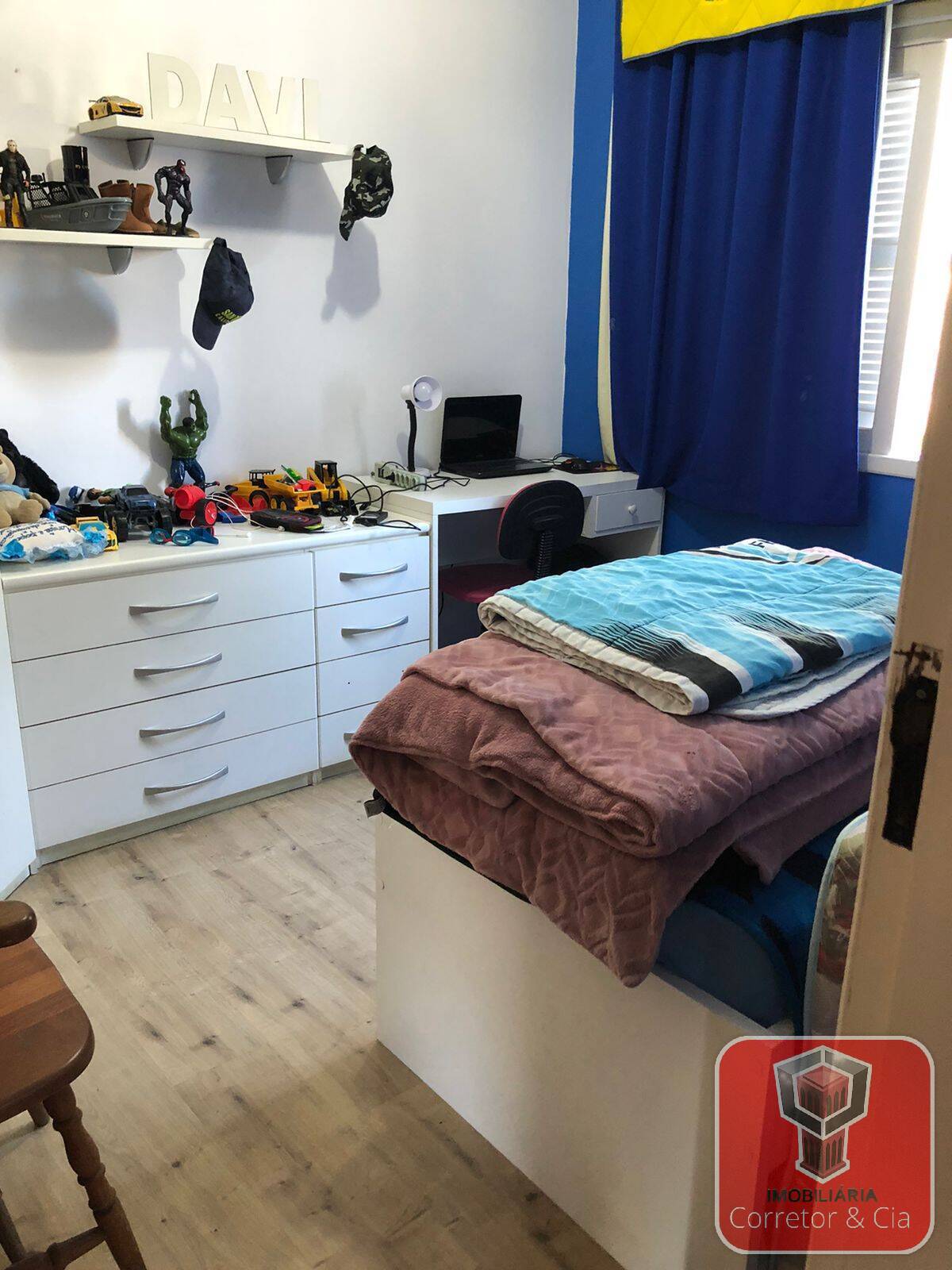 VENDE-SE LINDA CASA NO BAIRRO: PARAISO