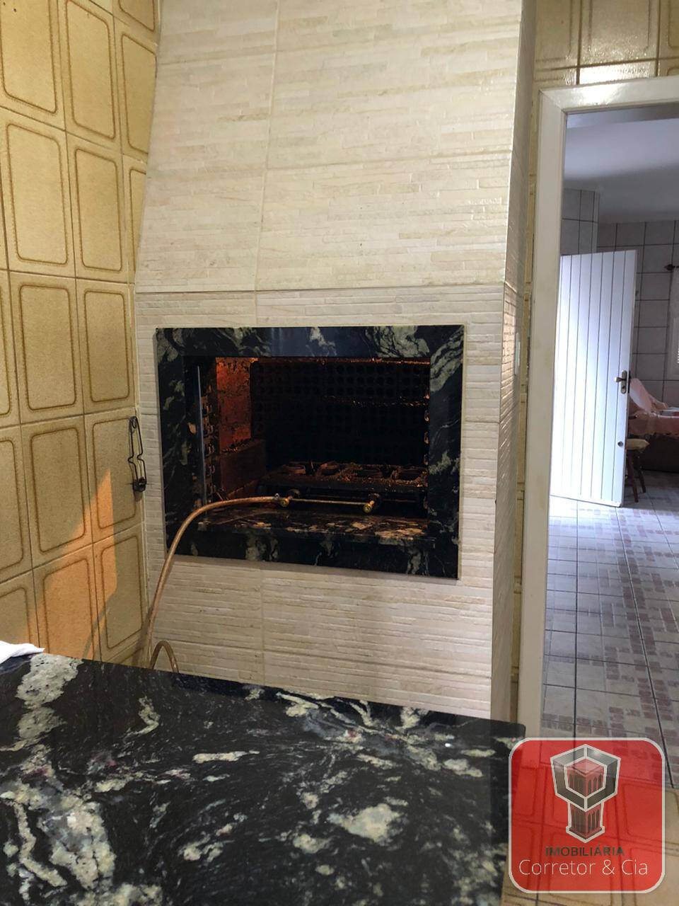 VENDE-SE LINDA CASA NO BAIRRO: PARAISO