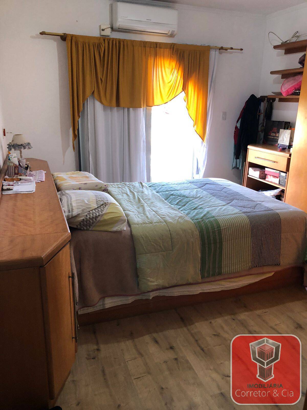 VENDE-SE LINDA CASA NO BAIRRO: PARAISO