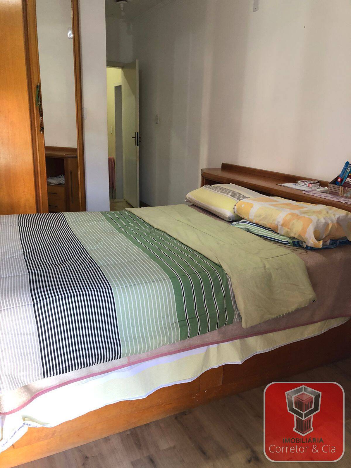 VENDE-SE LINDA CASA NO BAIRRO: PARAISO