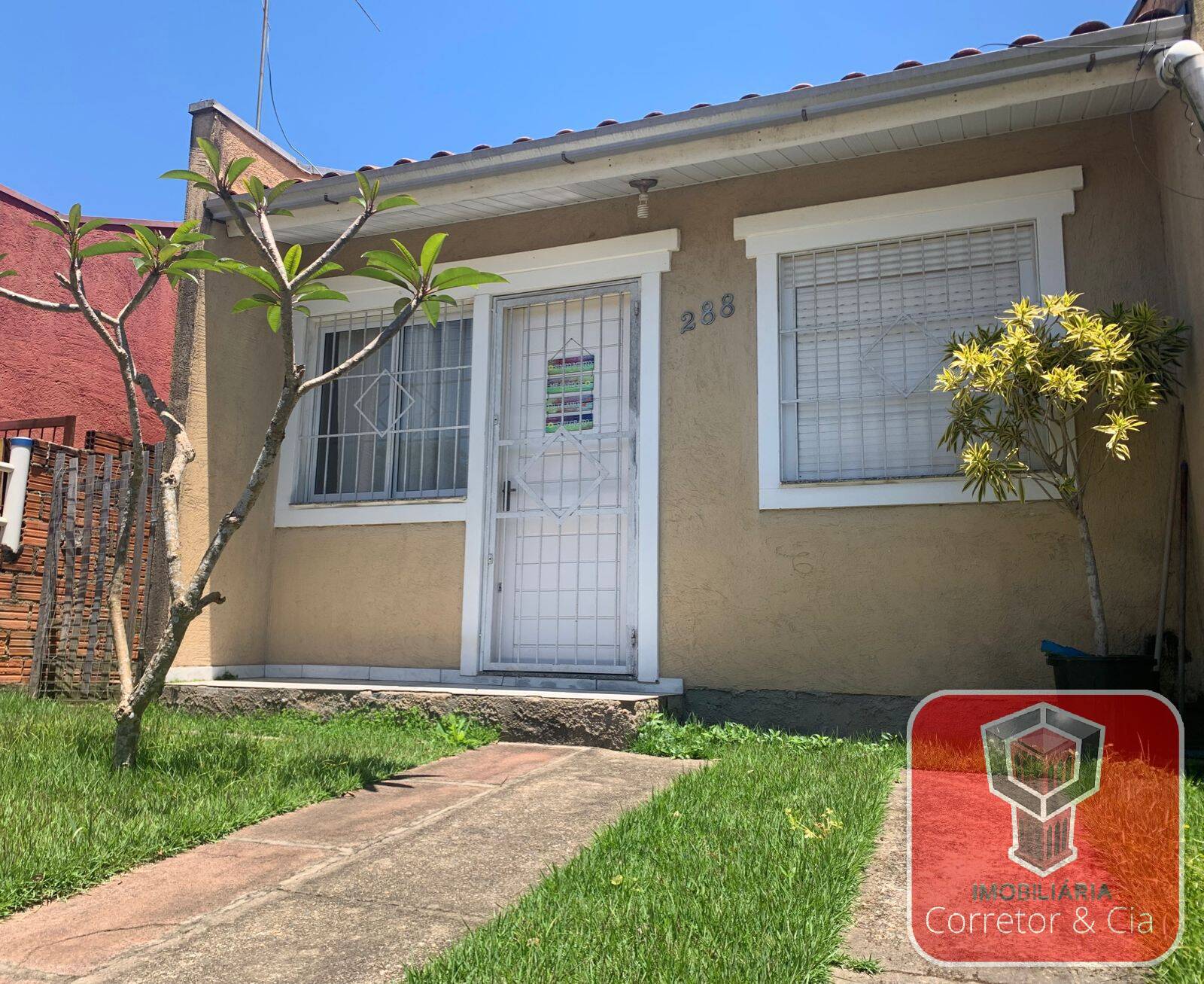 VENDE-SE CASA NO BAIRRO:FORTUNA