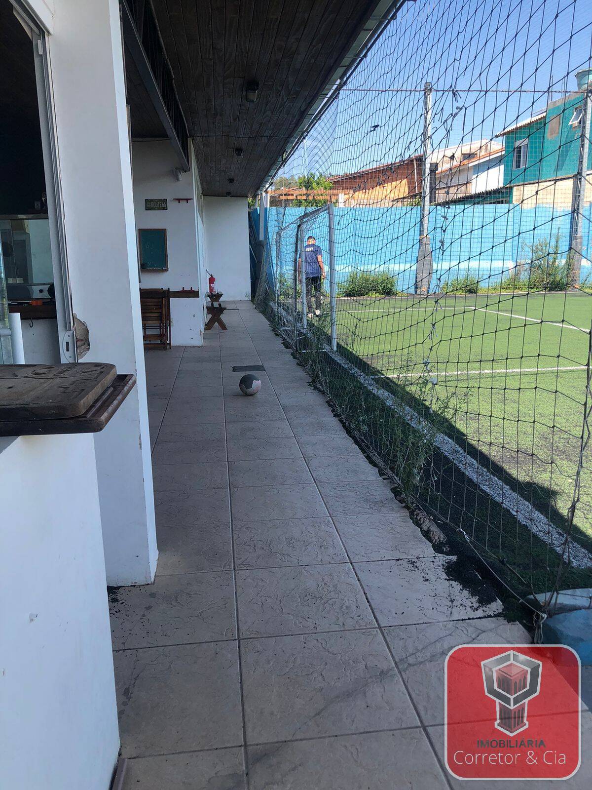VENDE-SE Quadra de futebol society, excelente oportunidade de negócio.