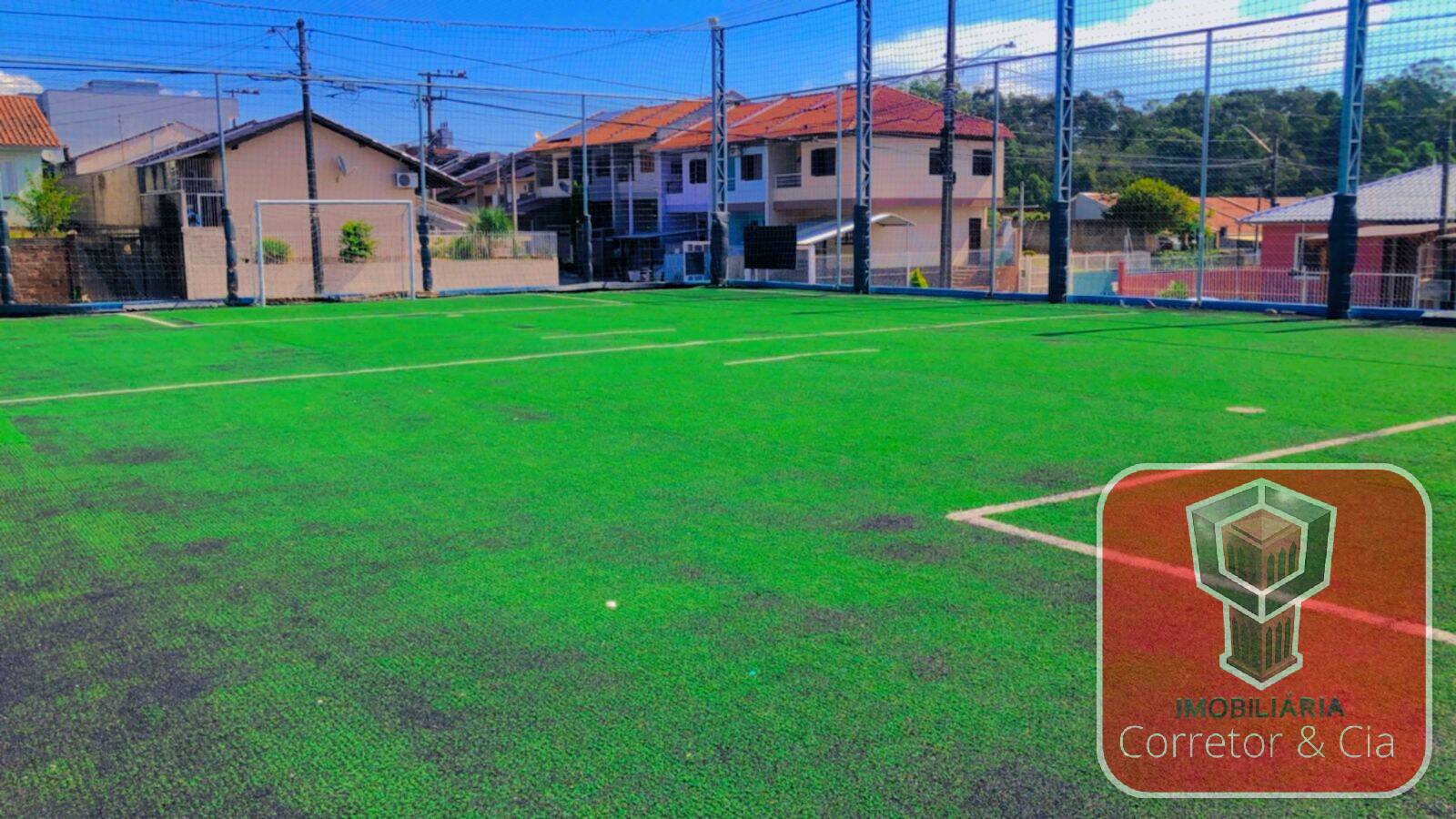 VENDE-SE Quadra de futebol society, excelente oportunidade de negócio.