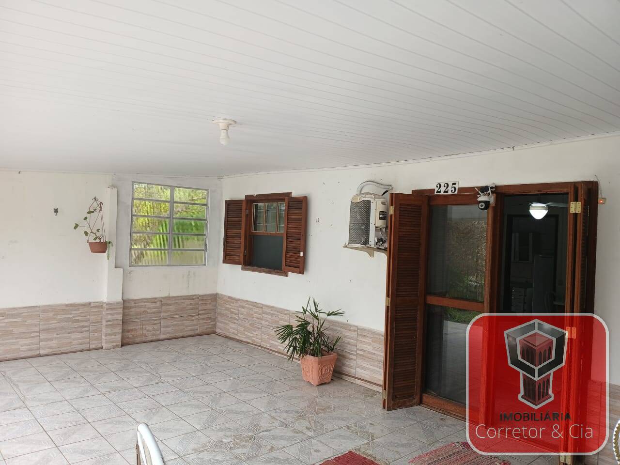 Casa no Balneário Pinhal