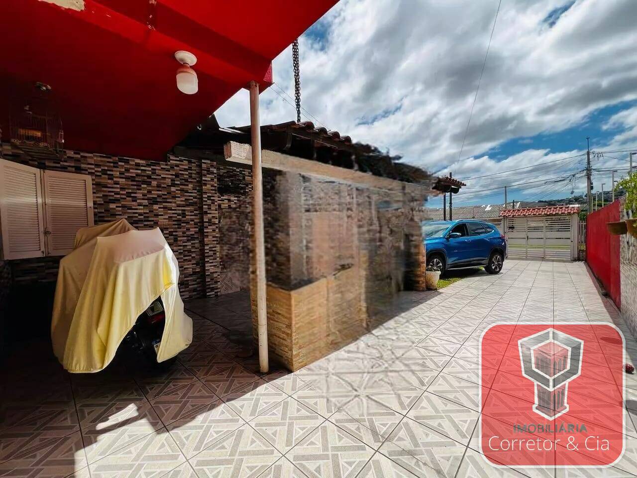 OPORTUNIDADE - CASA NO BAIRRO JARDIM