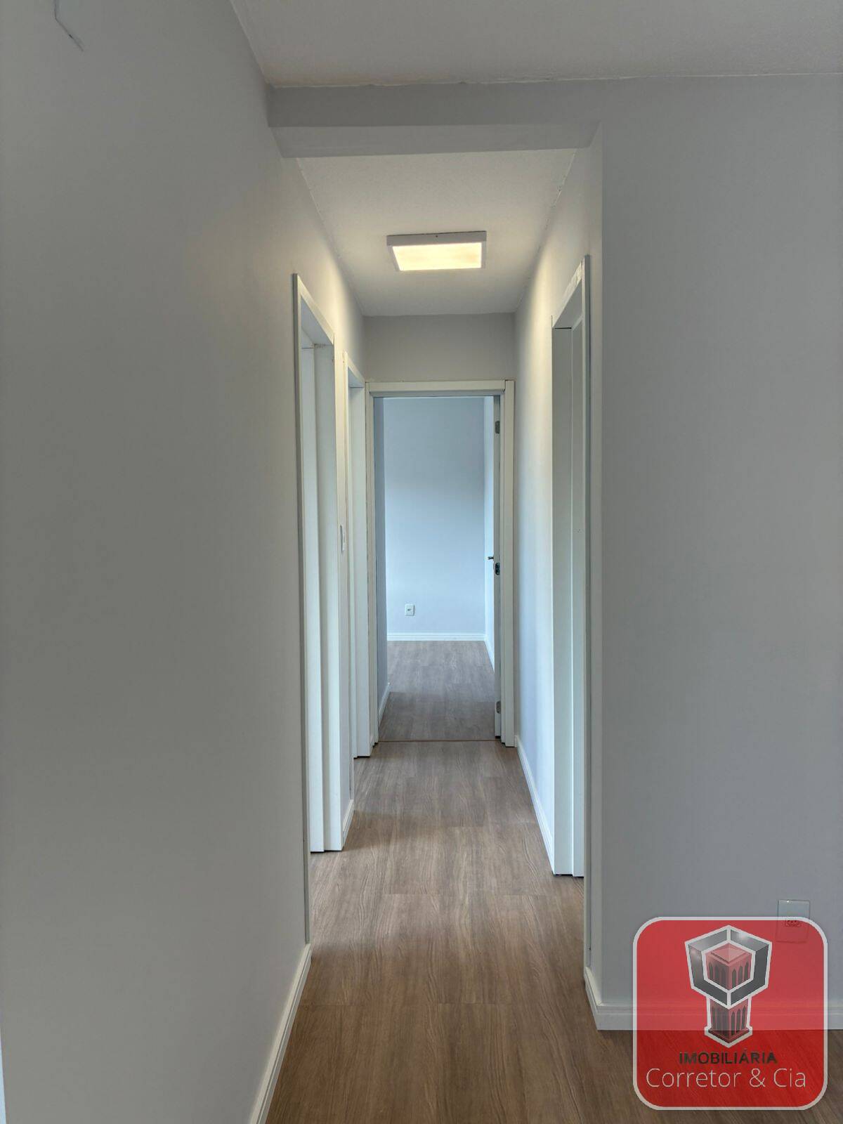 APARTAMENTO RESIDENCIAL MONIQUE ESTEIO