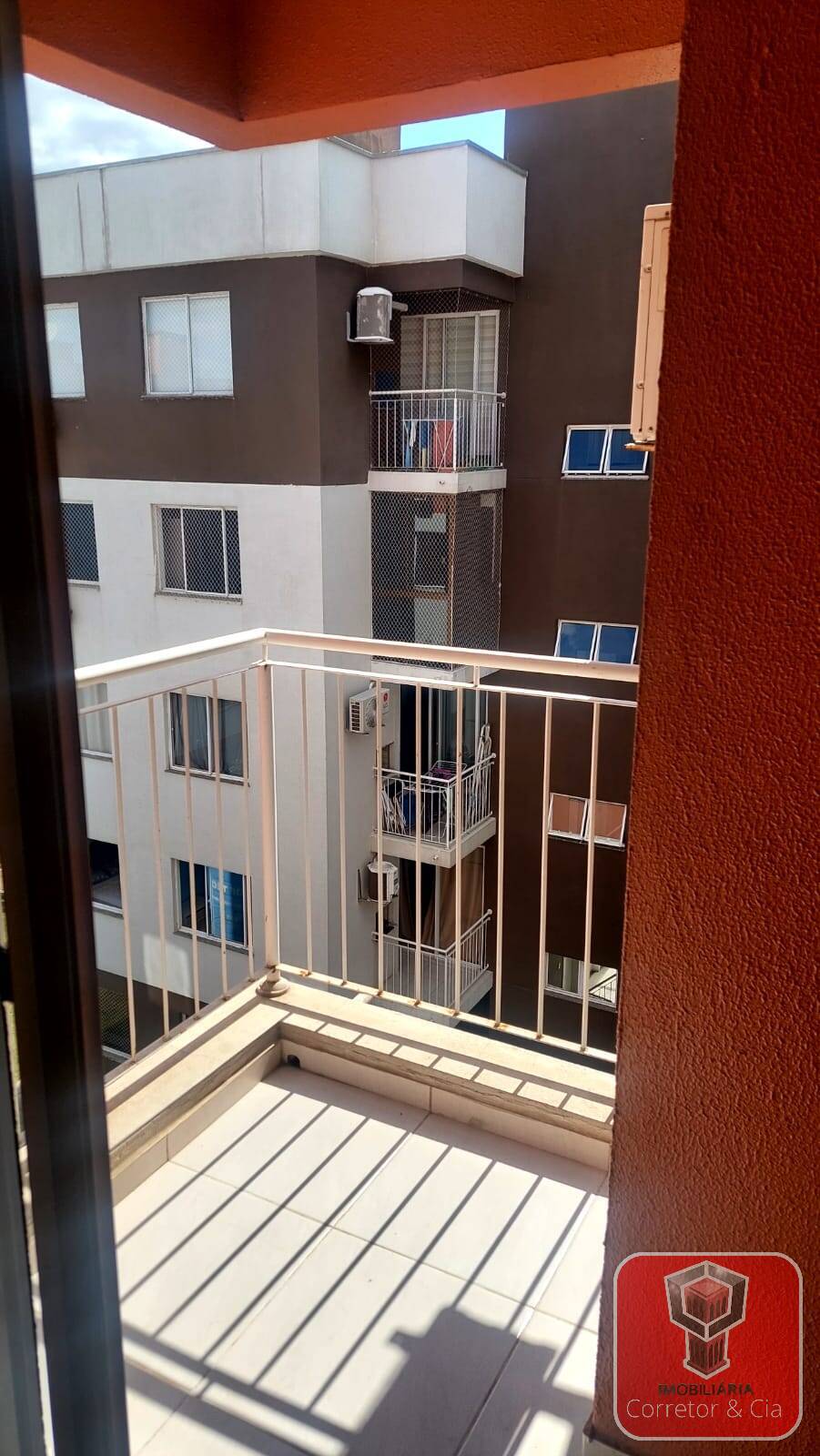 APARTAMENTO À VENDA NO RESIDENCIAL BERLIN – ESTEIO