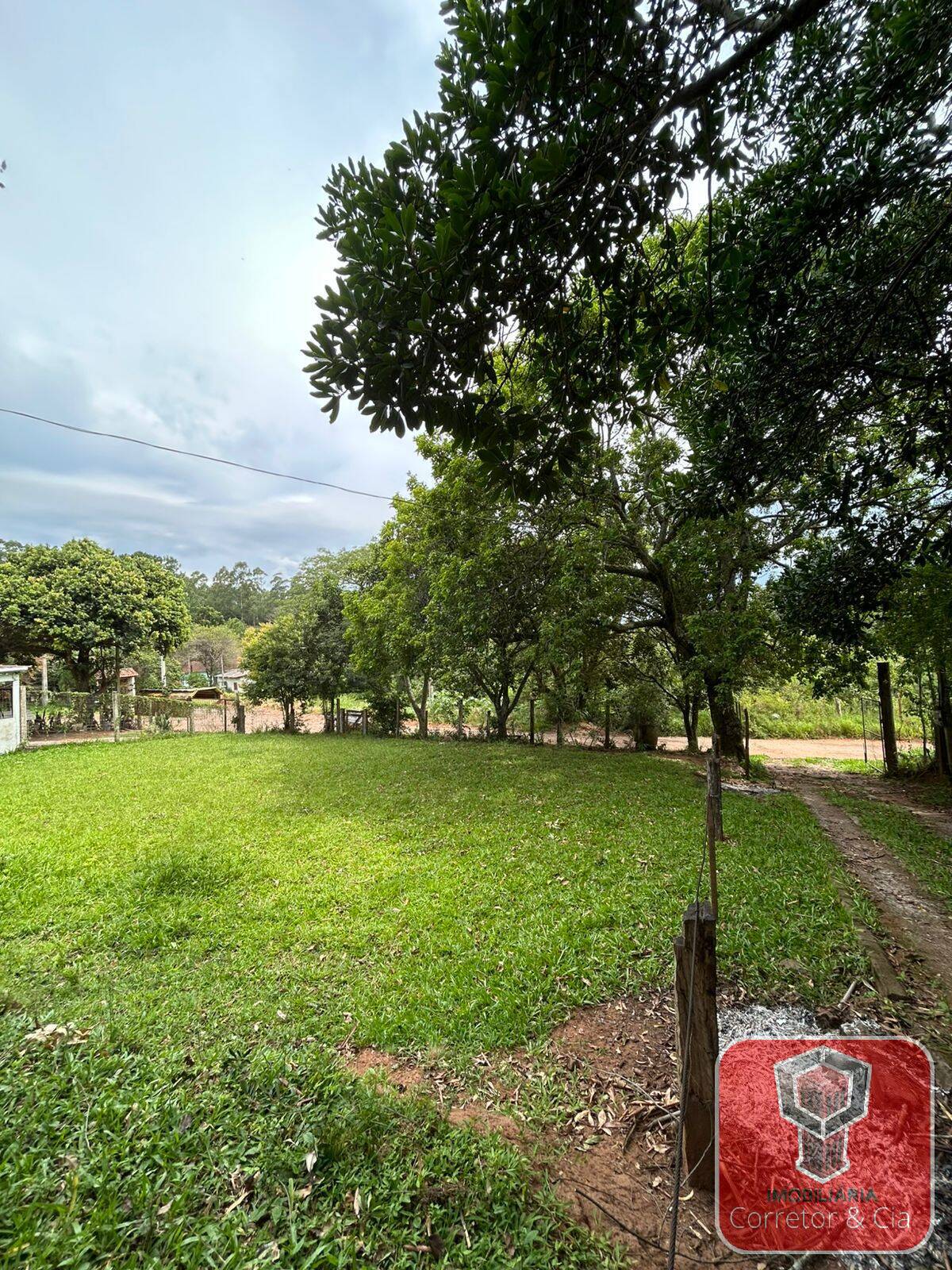 TERRENO À VENDA – ÁREA RURAL DE SAPUCAIA DO SUL