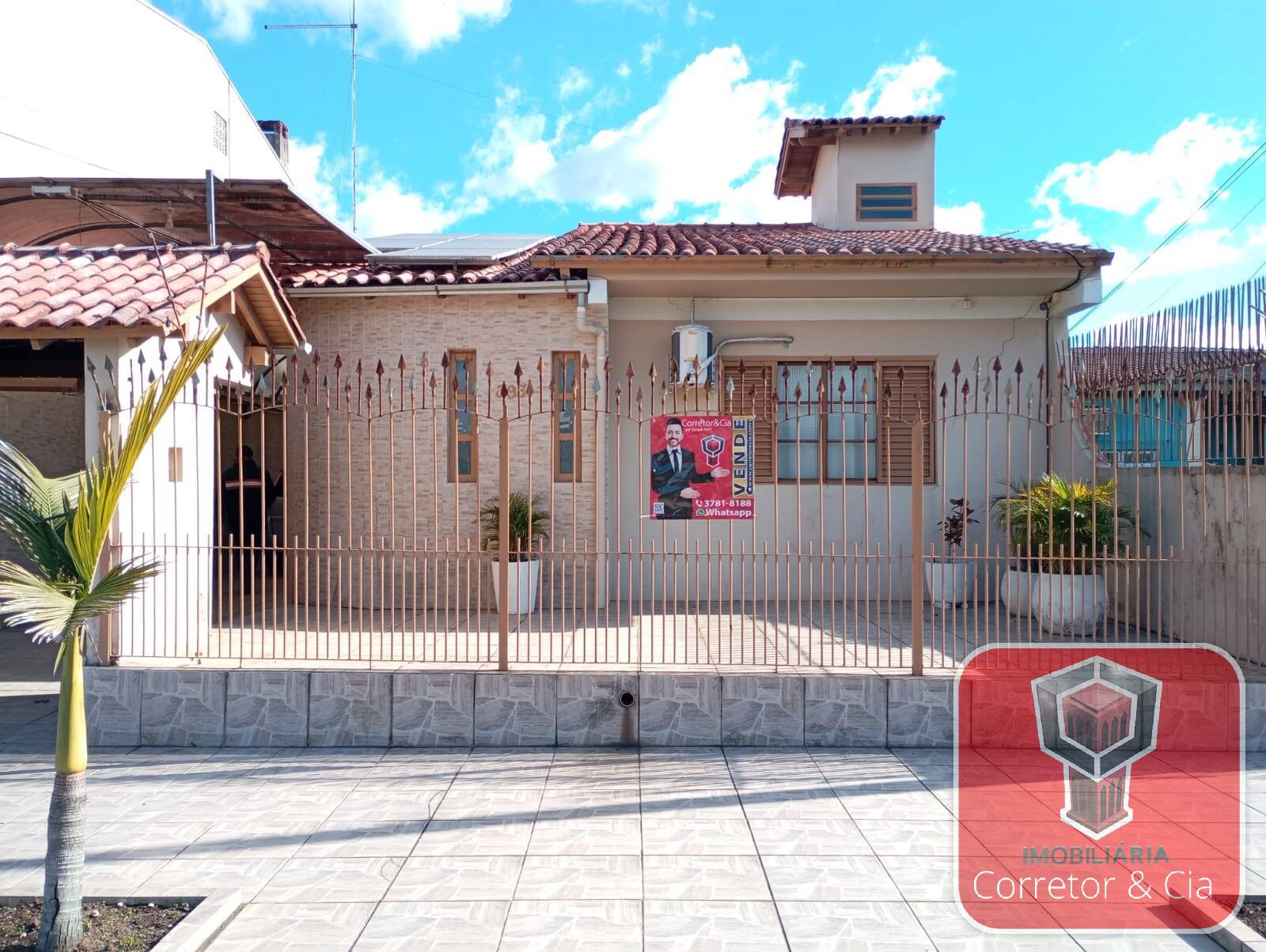 VENDE-SE EXCELENTE CASA NO BAIRRO PIRATINI