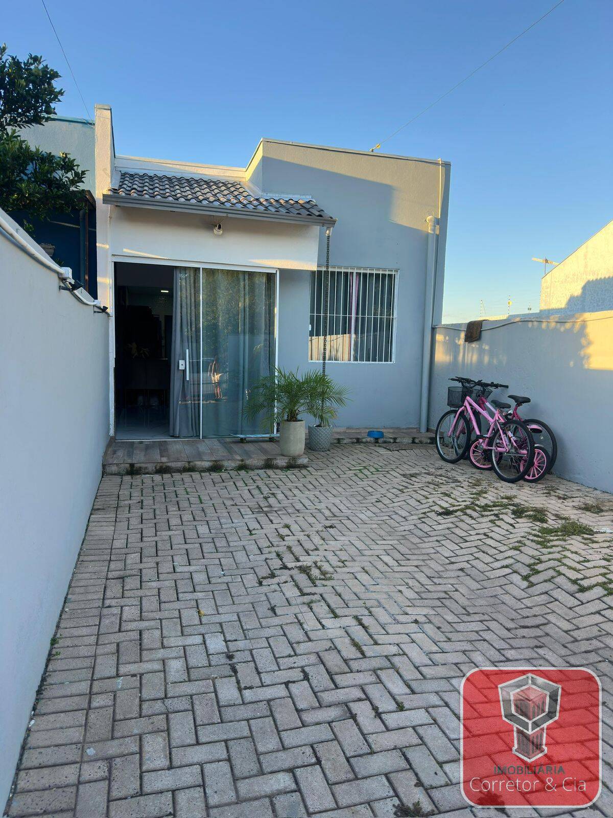 VENDE-SE CASA NA LOMBA DA PALMEIRA – RECANTO VERDE