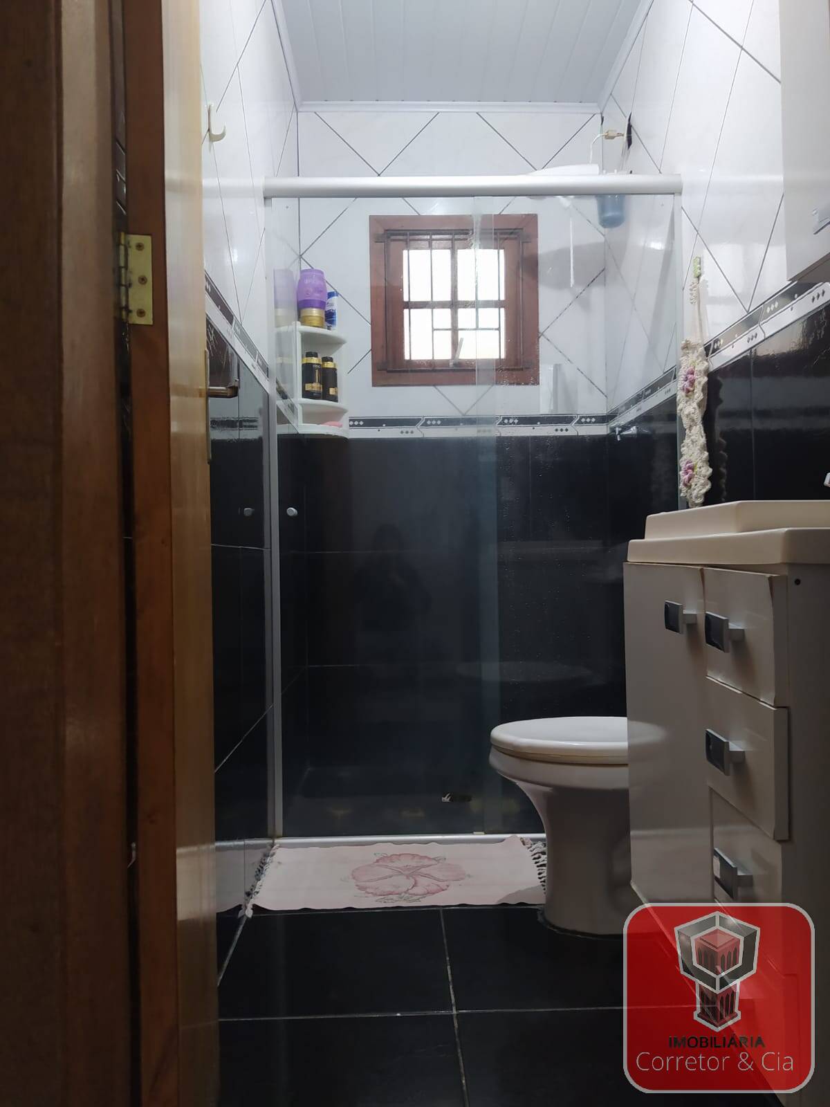 VENDE - SE CASA BAIRRO SÃO JORGE
