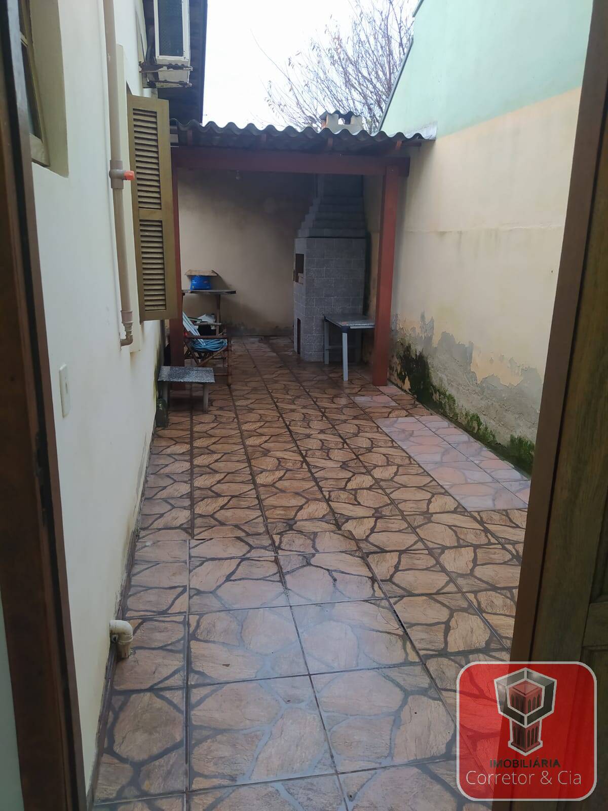 VENDE - SE CASA BAIRRO SÃO JORGE