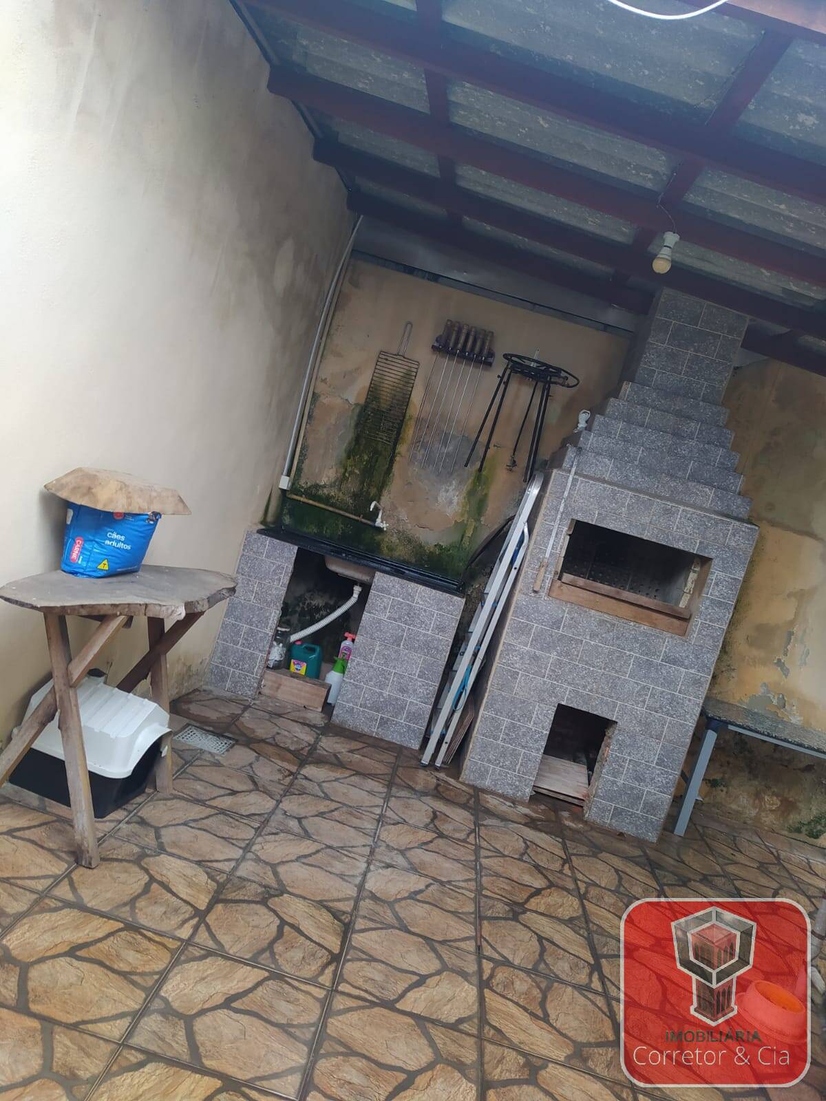 VENDE - SE CASA BAIRRO SÃO JORGE